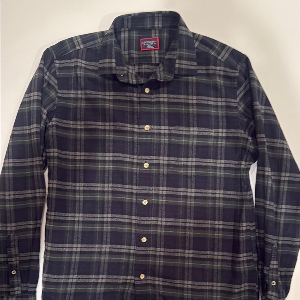 UNTUCKit Dark Plaid Button Down Flannel Shirt Size XLarge Slim Fit